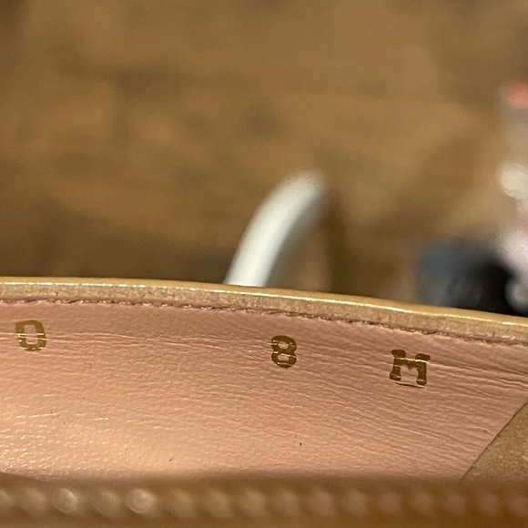 Stuart Weitzman Beige Open Toe Heels Size 8 - Picture 11 of 11